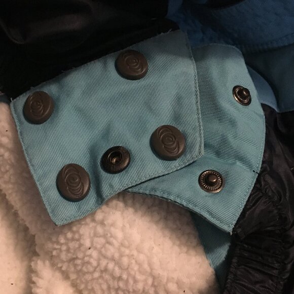 Retro Two Tone Blue Snowboarding Jacket - Picture 9 of 16